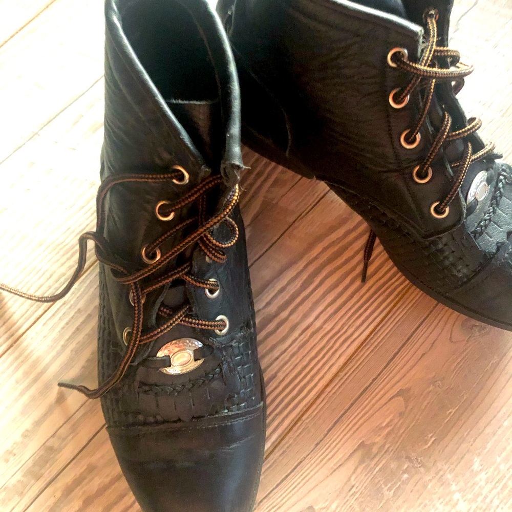 Ladies boot